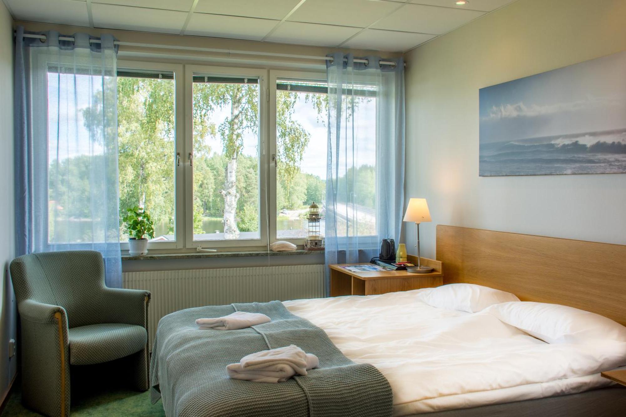 Lungsunds Hotell & Camping Storfors ภายนอก รูปภาพ